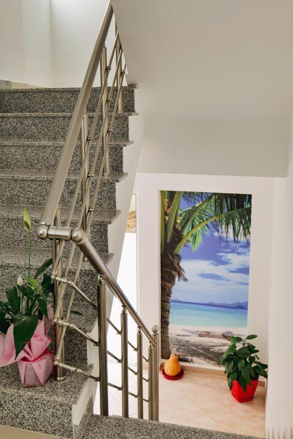 Eden Suites & Apartments Saranda Kültér fotó