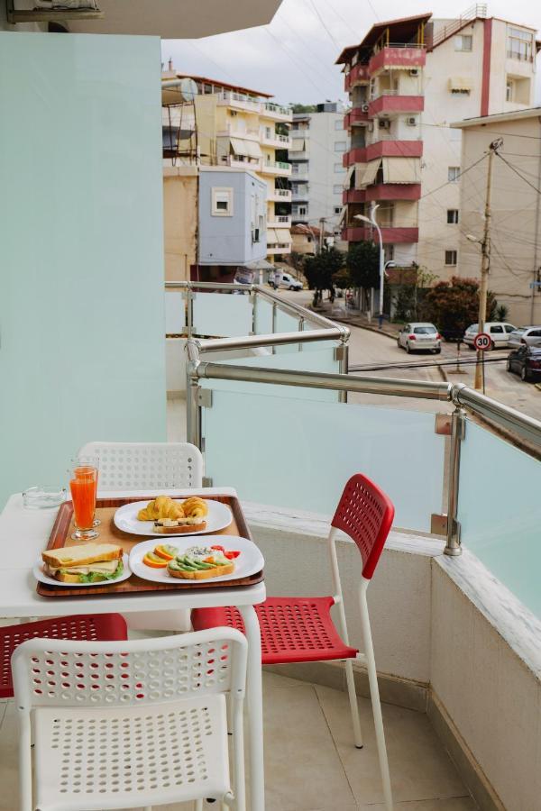 Eden Suites & Apartments Saranda Kültér fotó